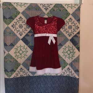 Adorable children’s holiday dress
